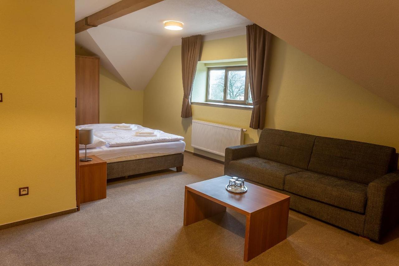 Hotel Vagacov Dom Detva Zewnętrze zdjęcie